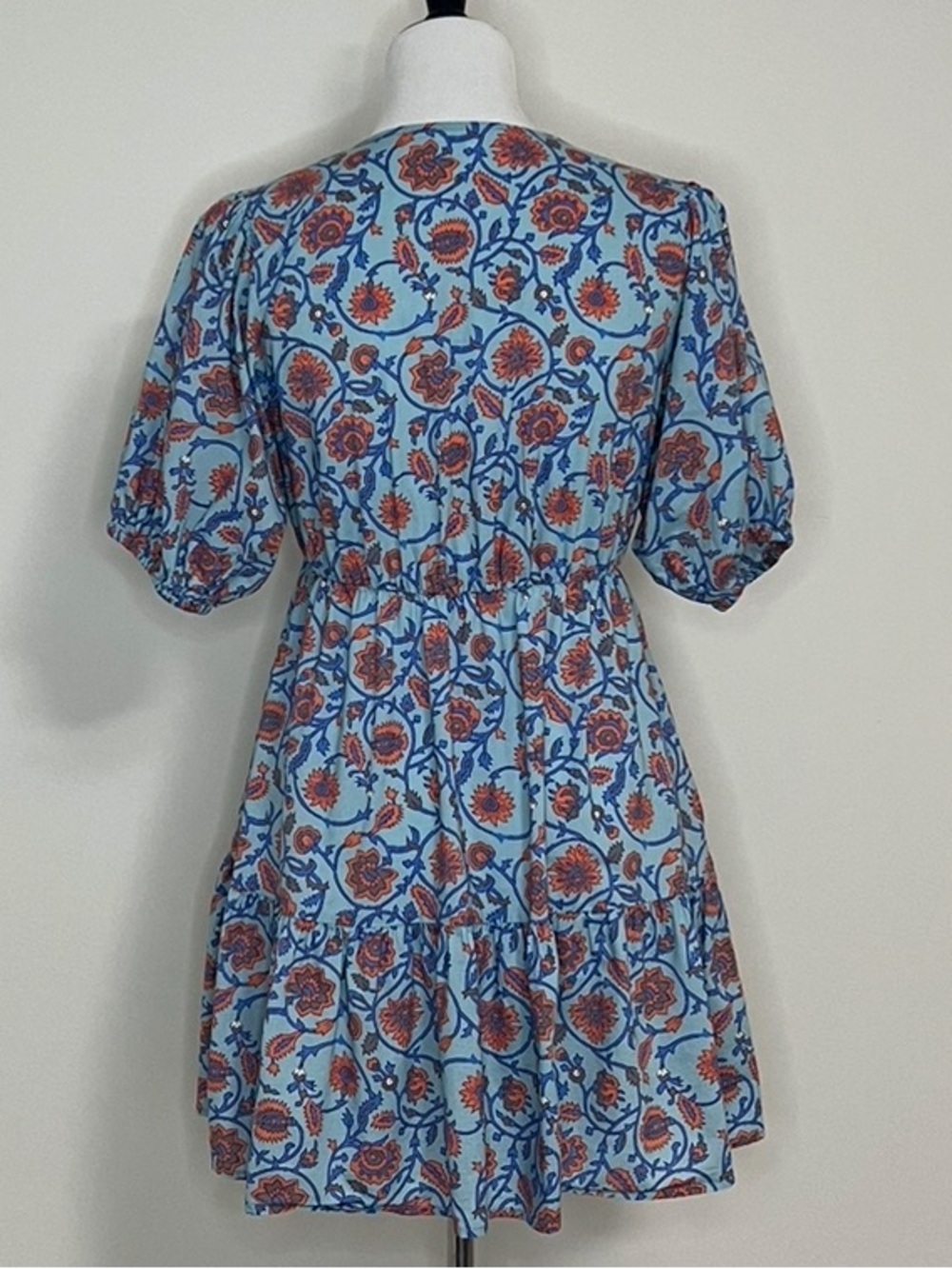 *SUNDRY*  V-neck Tiered Mini Dress Size S - Picture 5 of 8